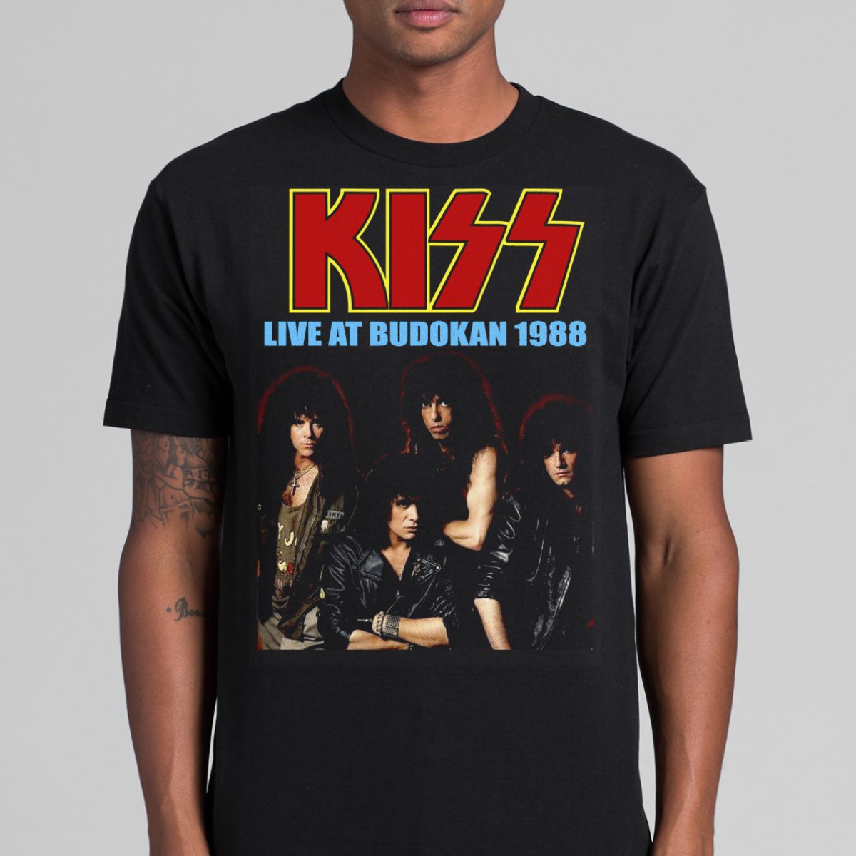 KISS T-Shirt V7 Band Family Tee Music Heavy Metal