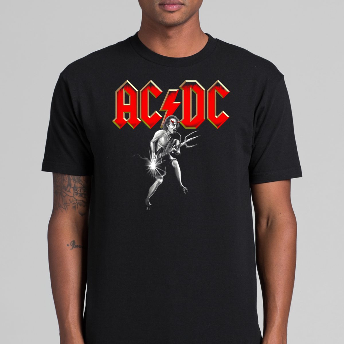 AC/DC V18 T-Shirt Band Family Tee Music Rock And Roll