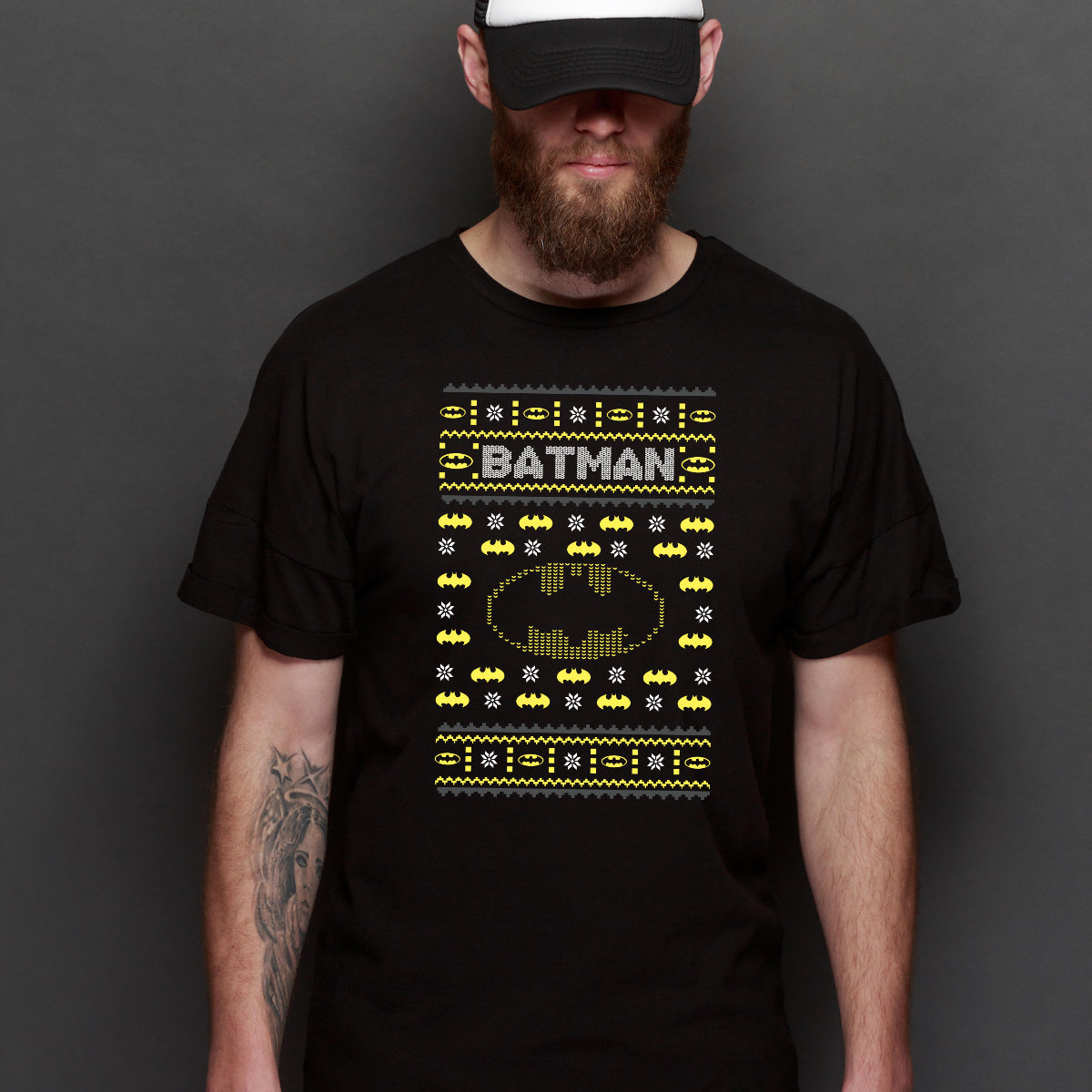 Batman Christmas T-Shirt DC Unvierse Tee