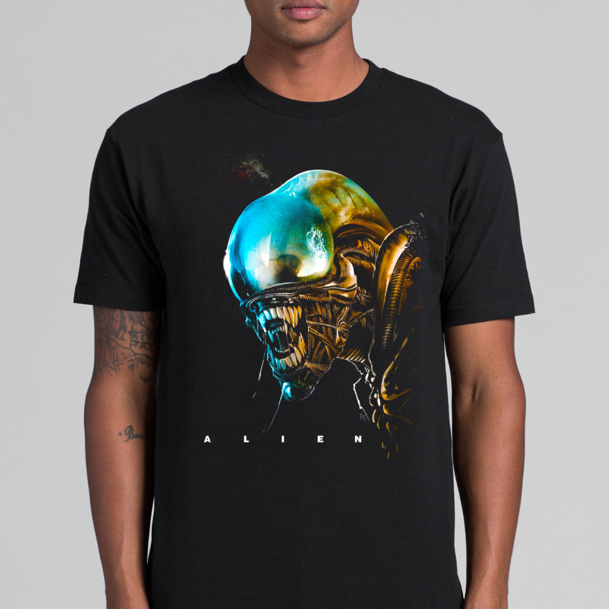 Alien V2 T-Shirt Sci-Fi Movie Tee