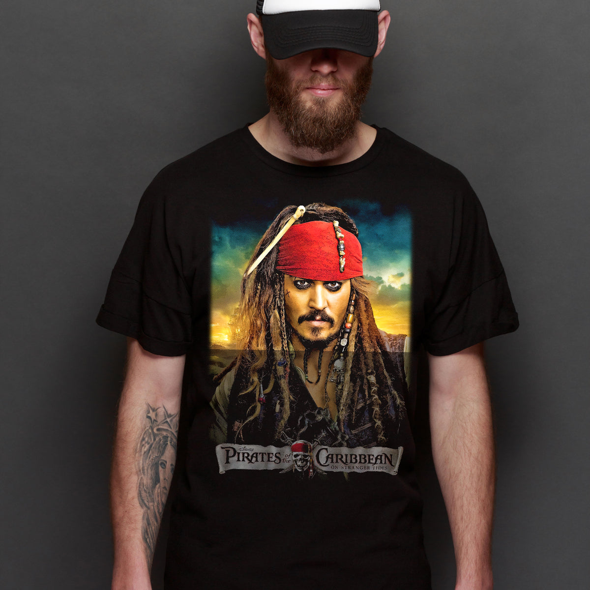 Captain Jack Sparrow Pirates of the Caribbean T-shirt Movie Tee