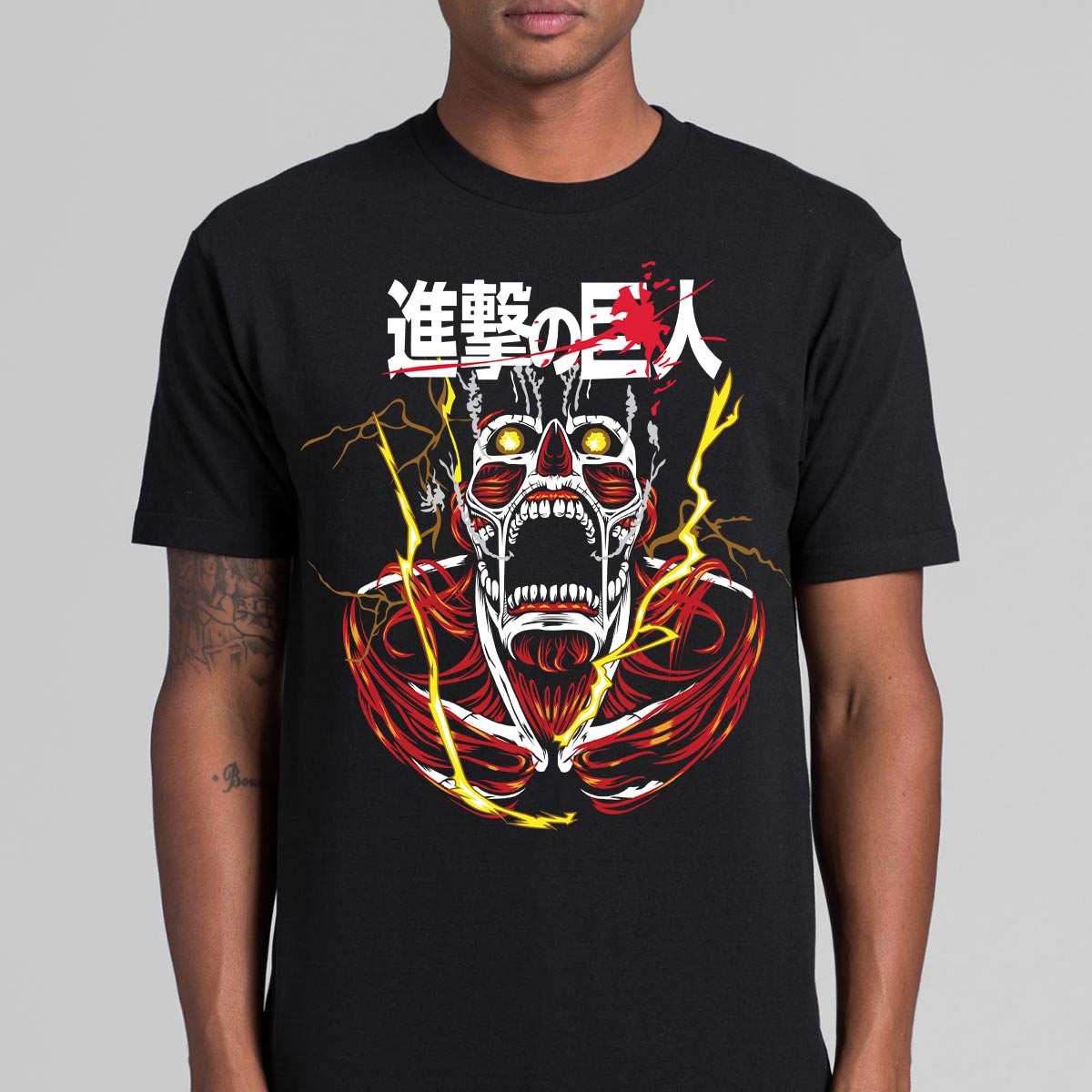 Attack On Titan Colossal Titan T-shirt Japanese anime