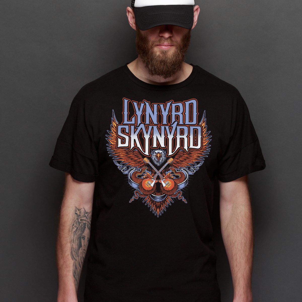 Lynyrd Skynyrd V2 T-shirt Artist Family Music Rock And Roll Tee